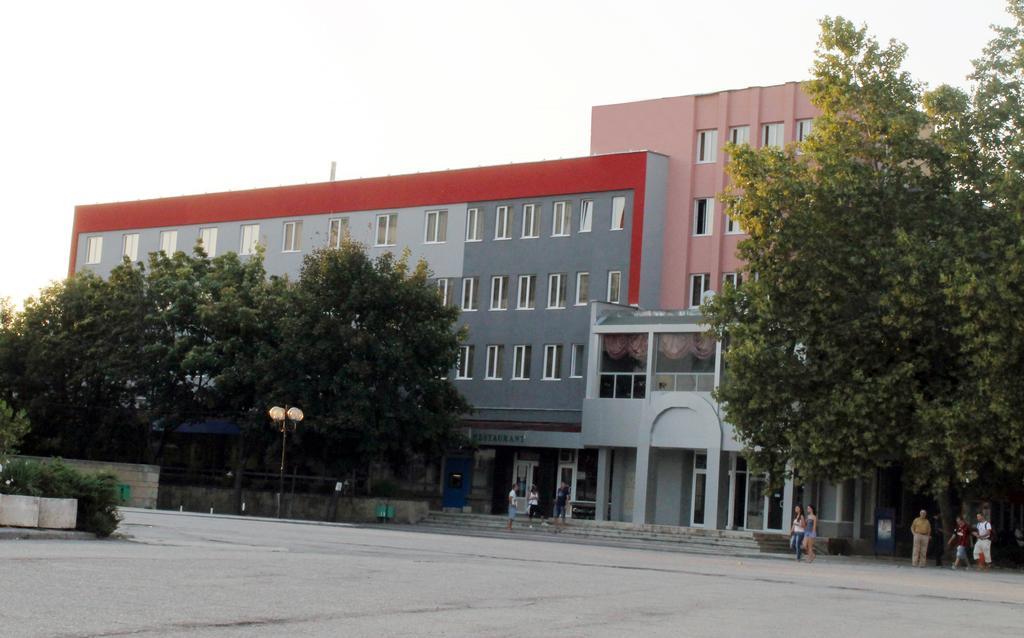 Hotel Mizia Targóvishte Exterior foto